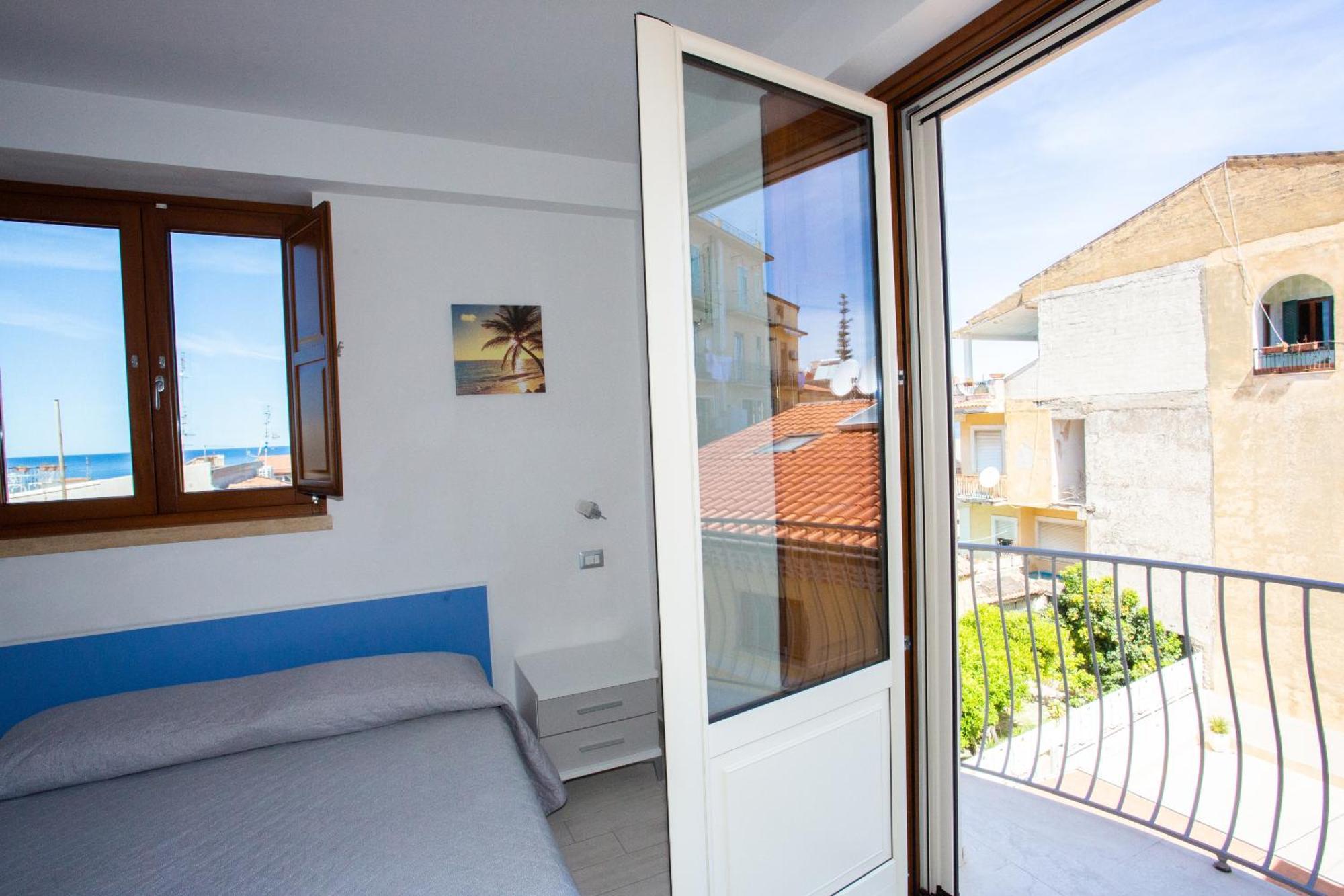 Odissea Residence E Rooms Santa Maria di Castellabate Room photo
